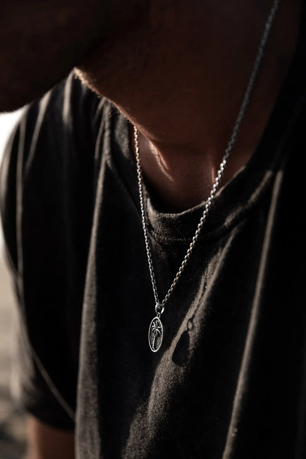 Be Lost Palm Tree Necklace